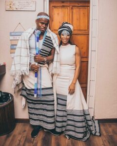 Gorgeous Xhosa Wedding Dresses For African Ladies 16