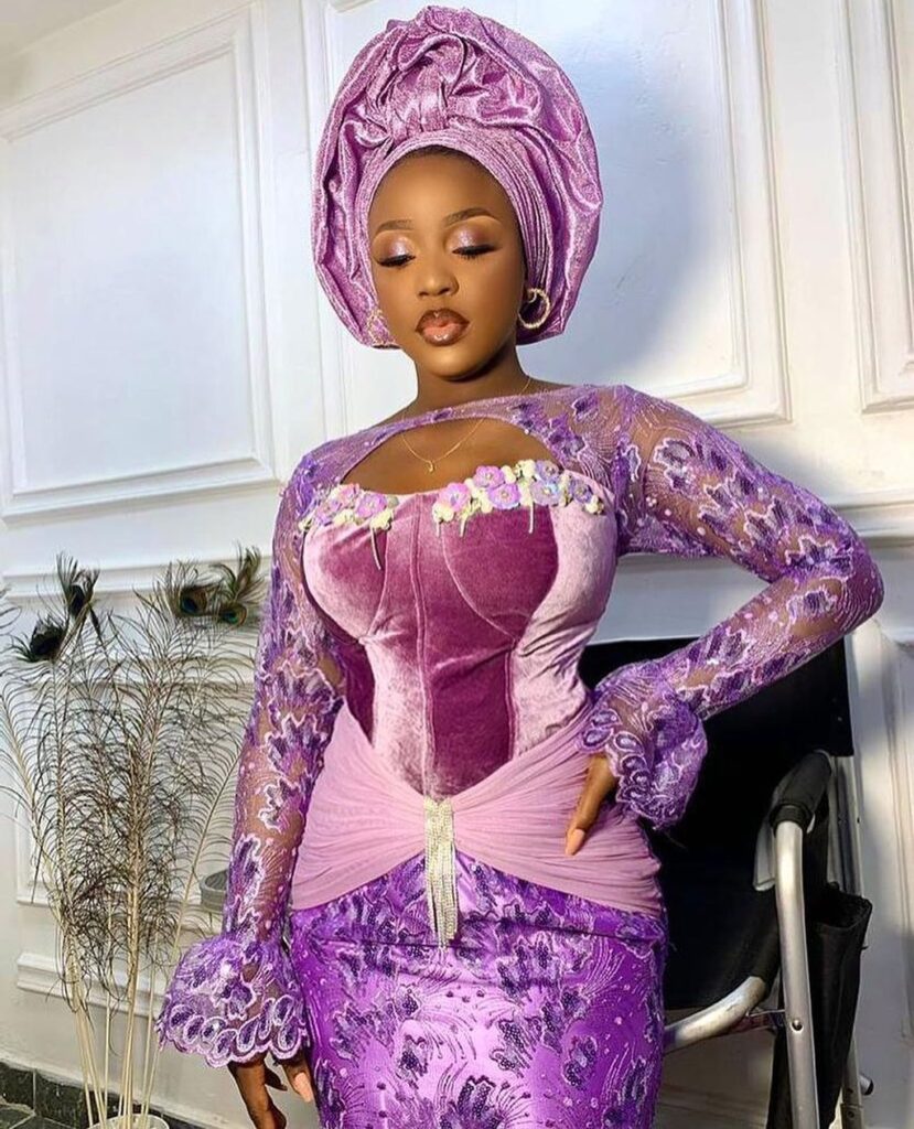 LATEST TRADITIONAL ASOEBI STYLES FOR WEDDING PARTY 13