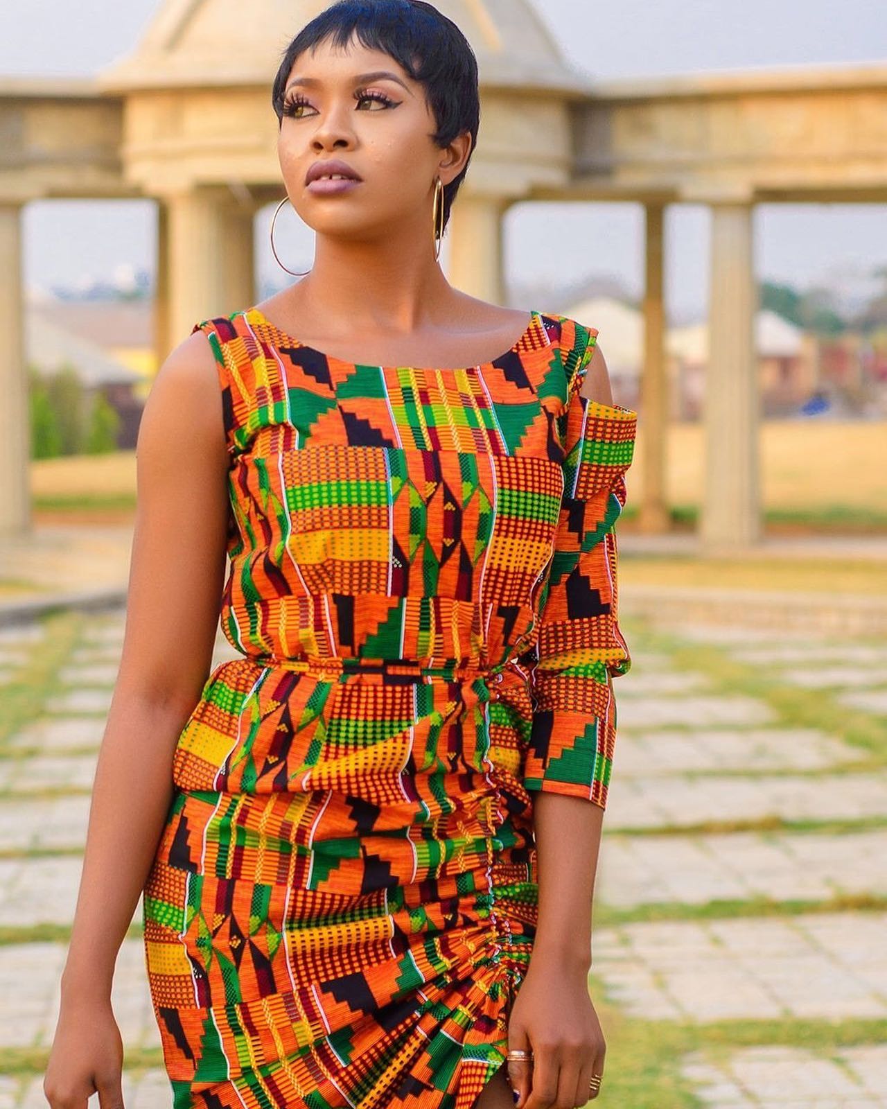 +10 Amazing Kente Fabric Styles For South African Women 26