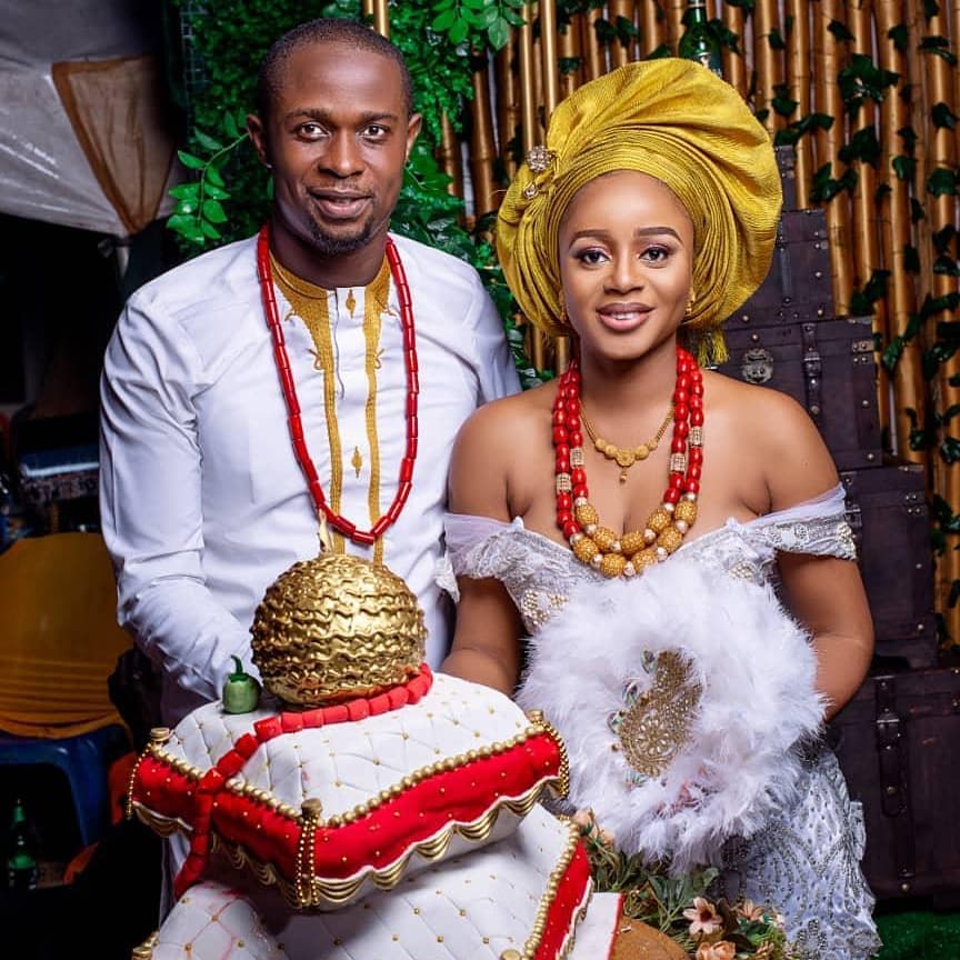 +10 Best Aso Ebi Outfits For South African Weddings 14
