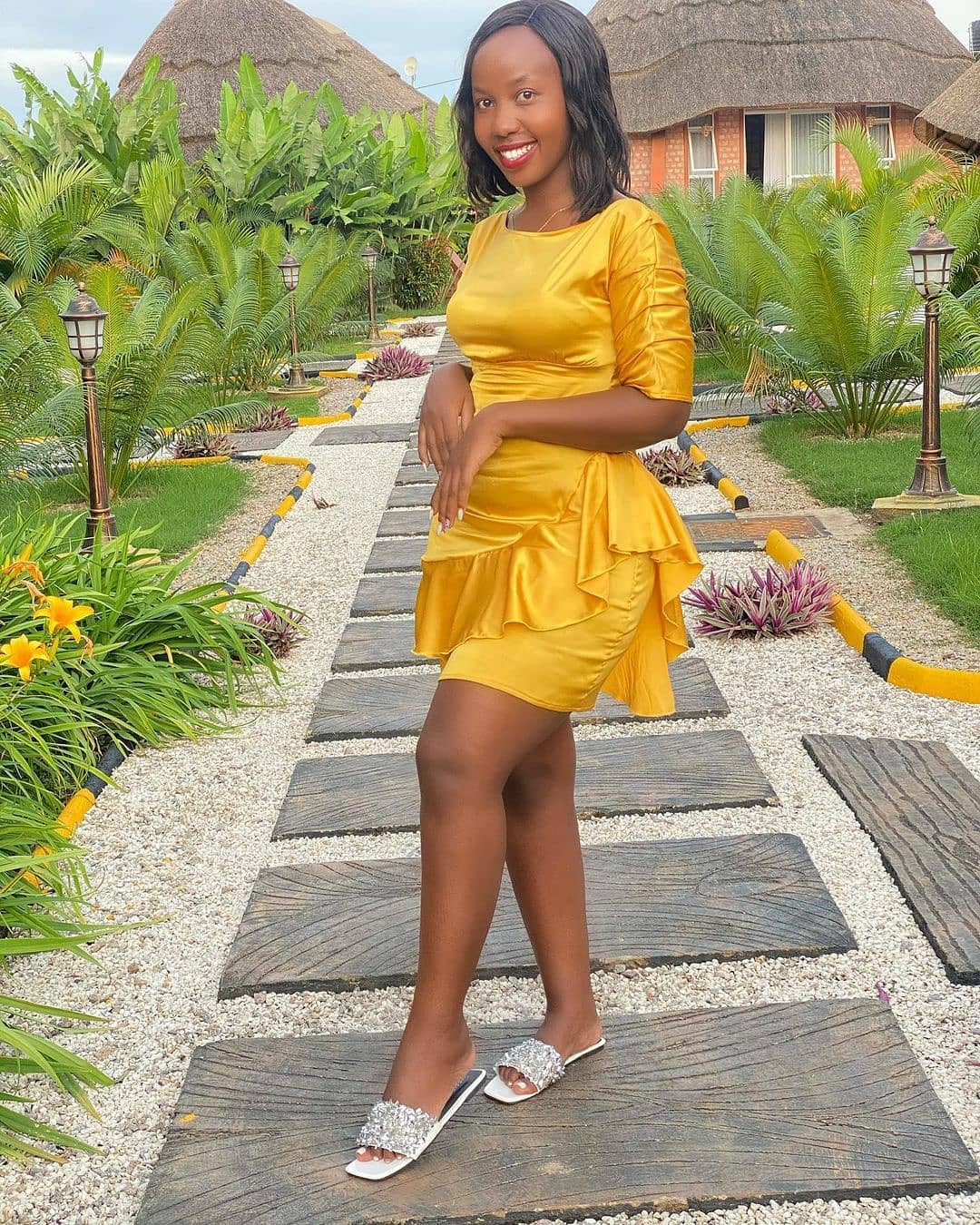 +15 Unique Yellow Two Piece For Chic Black Women