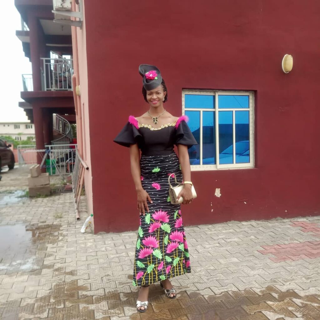 +11 Wonderful Ankara Wrapper and Blouse Styles For Women 11