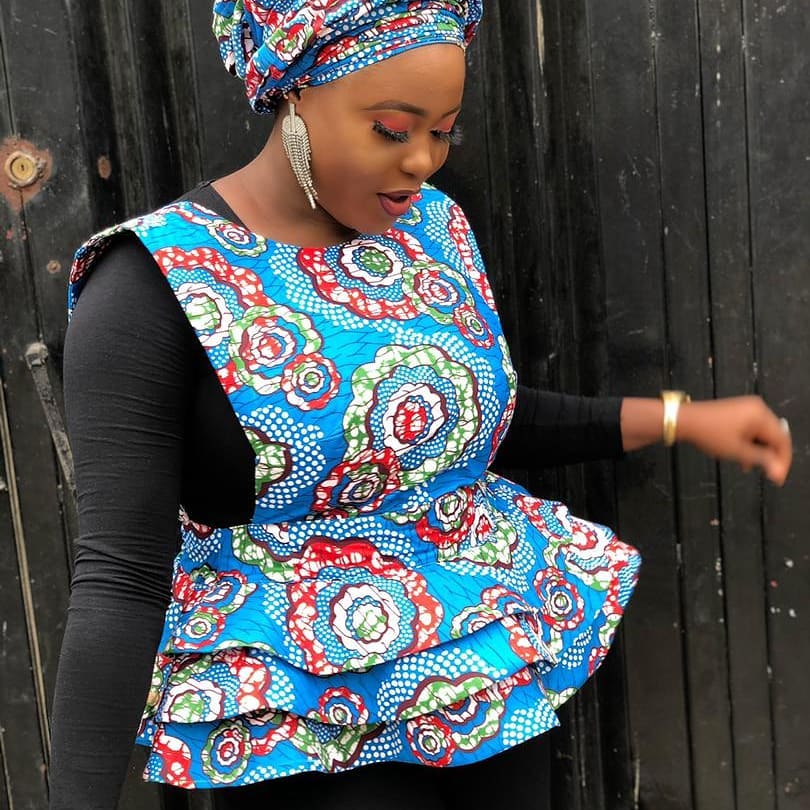 +11 Wonderful Ankara Wrapper and Blouse Styles For Women 7