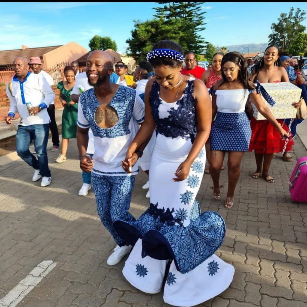 Tswana Traditional Attire for Traditional African Weddings 19