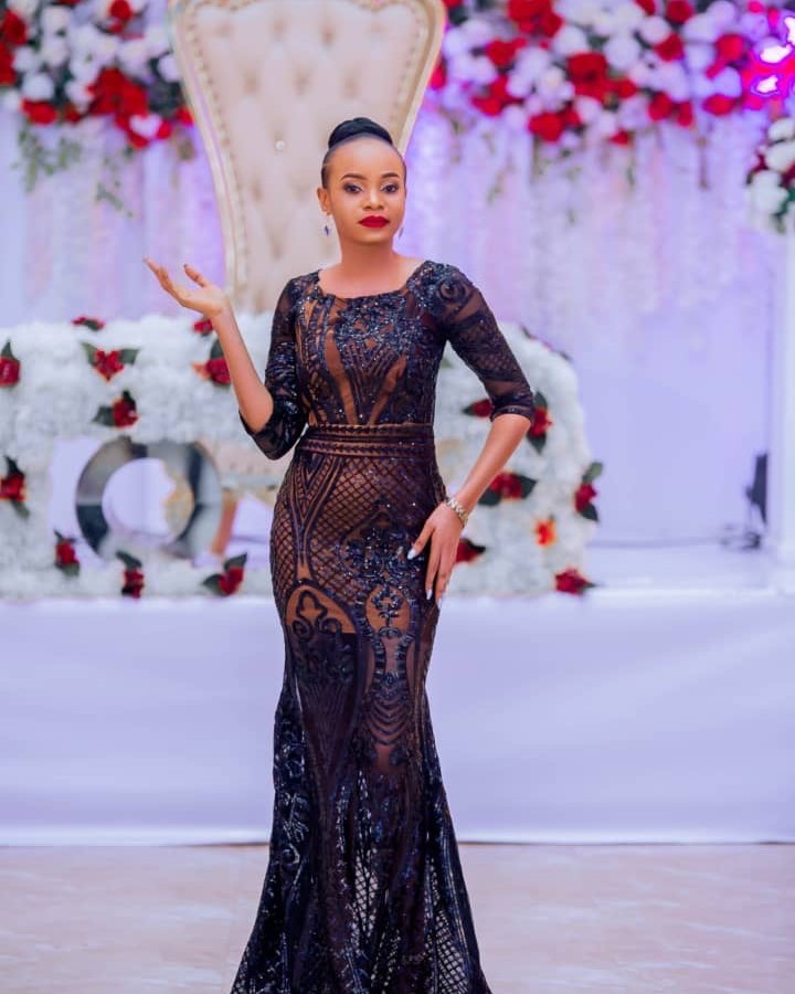 LATEST AFRICAN WEDDING DRESSES TO ROCK THE EVENT 9