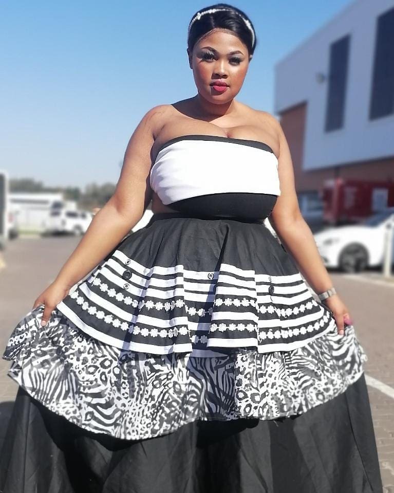 Gorgeous Xhosa wedding attire 2020 for cute ladies