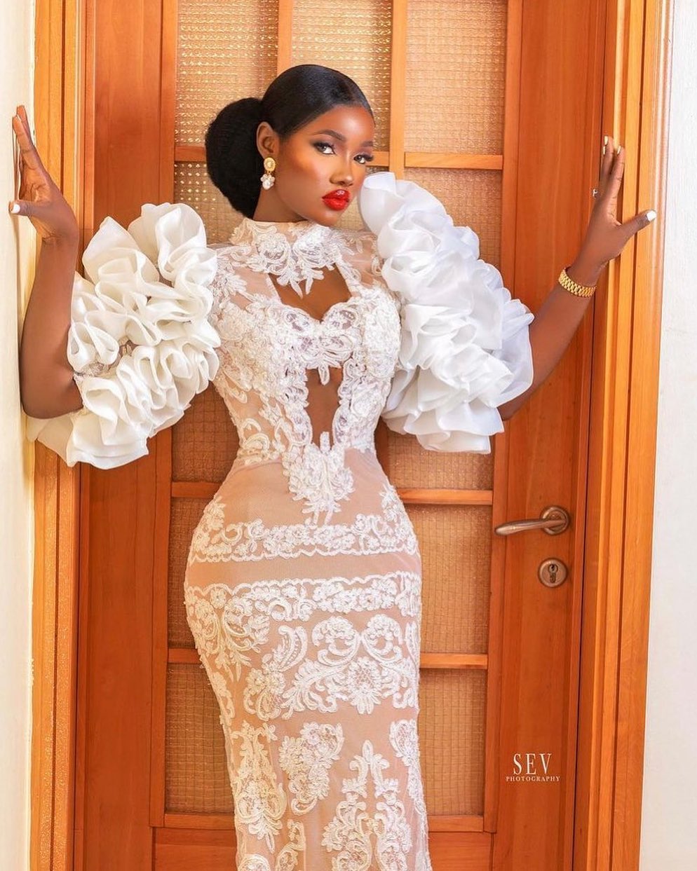 LATEST 2021 ASO-EBI FASHION STYLES FOR IMPORTANT PARTIES 19