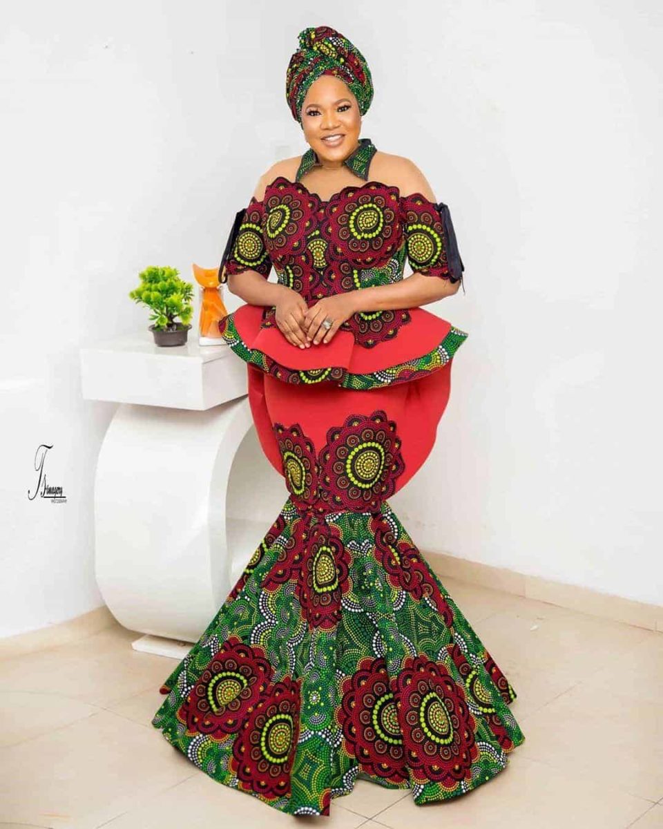 +12 ANKARA GOWNS DRESSES FOR AFRICAN WOMEN-FASHION 23