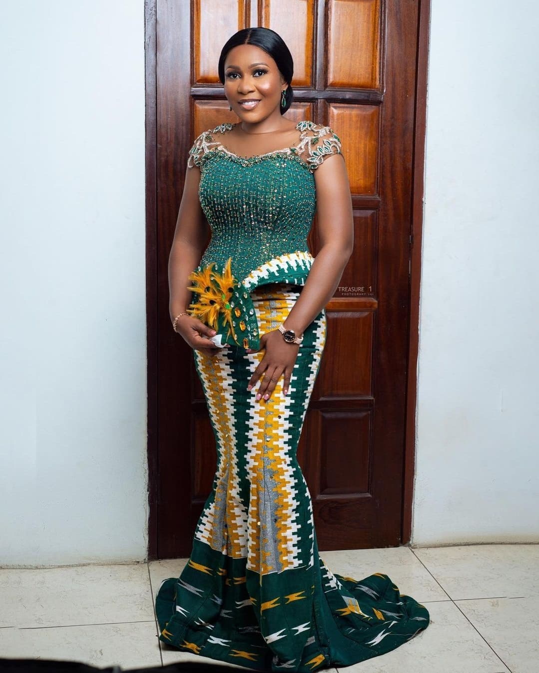 Awesome Traditional Kente Styles for Weddings 2021 23