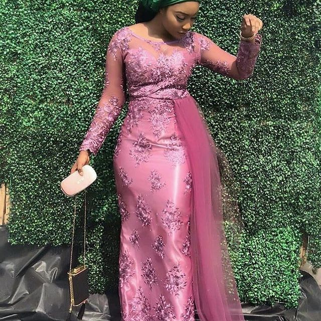 Gorgeous African Lace Gown Styles 2021 4