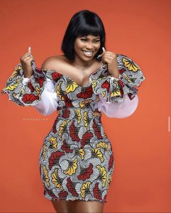 Latest Ankara Gowns 2021 For Ladies 13
