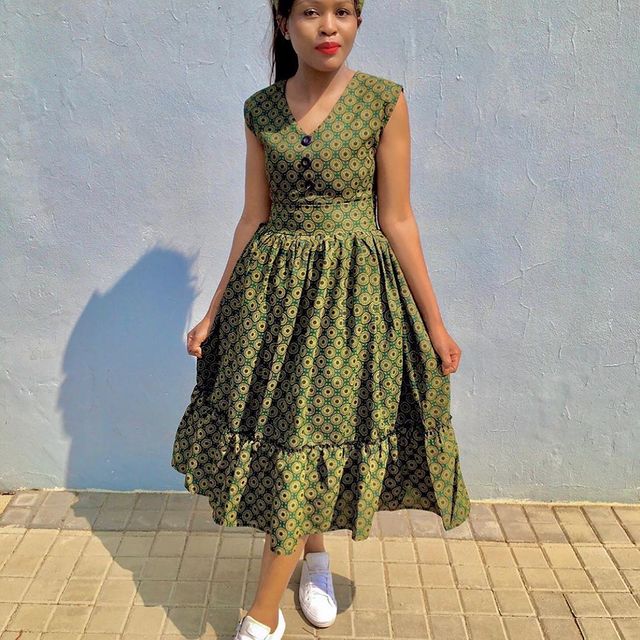beautiful shweshwe dresses designs 2021 19