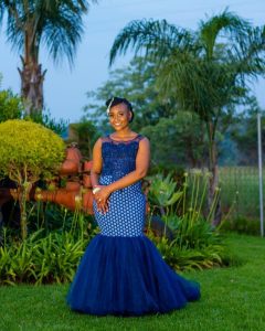 Shweshwe Traditional Dresses 2021 For Black Woman 8