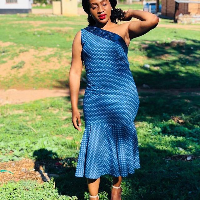 Amazing South African Traditional Shweshwe Dresses 2022 13