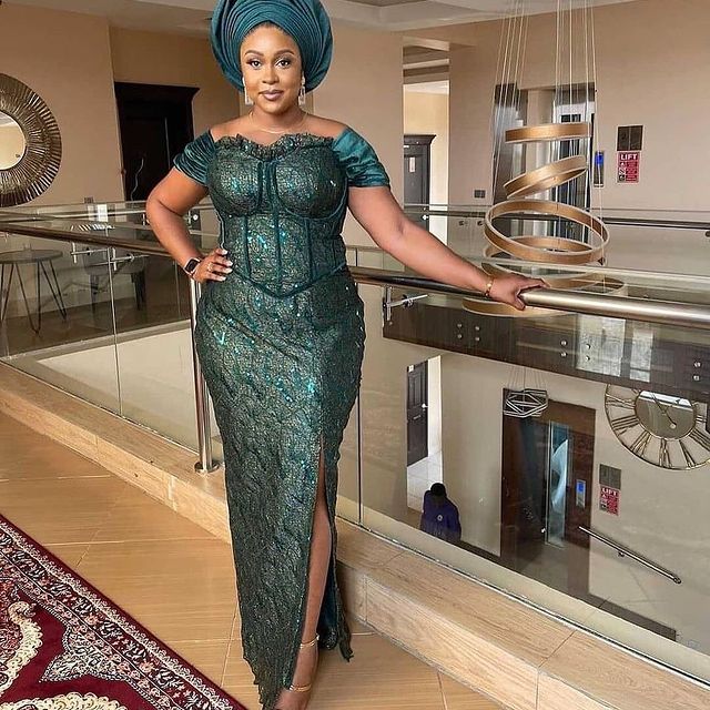 Stunning Aso Ebi Gowns Styles 2022 For Ladies 2