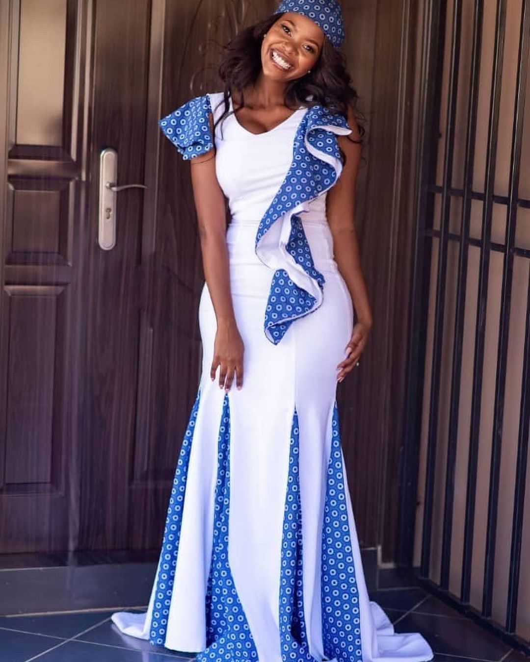 Stunning Shweshwe Dresses For Beautiful Ladies 2022 6