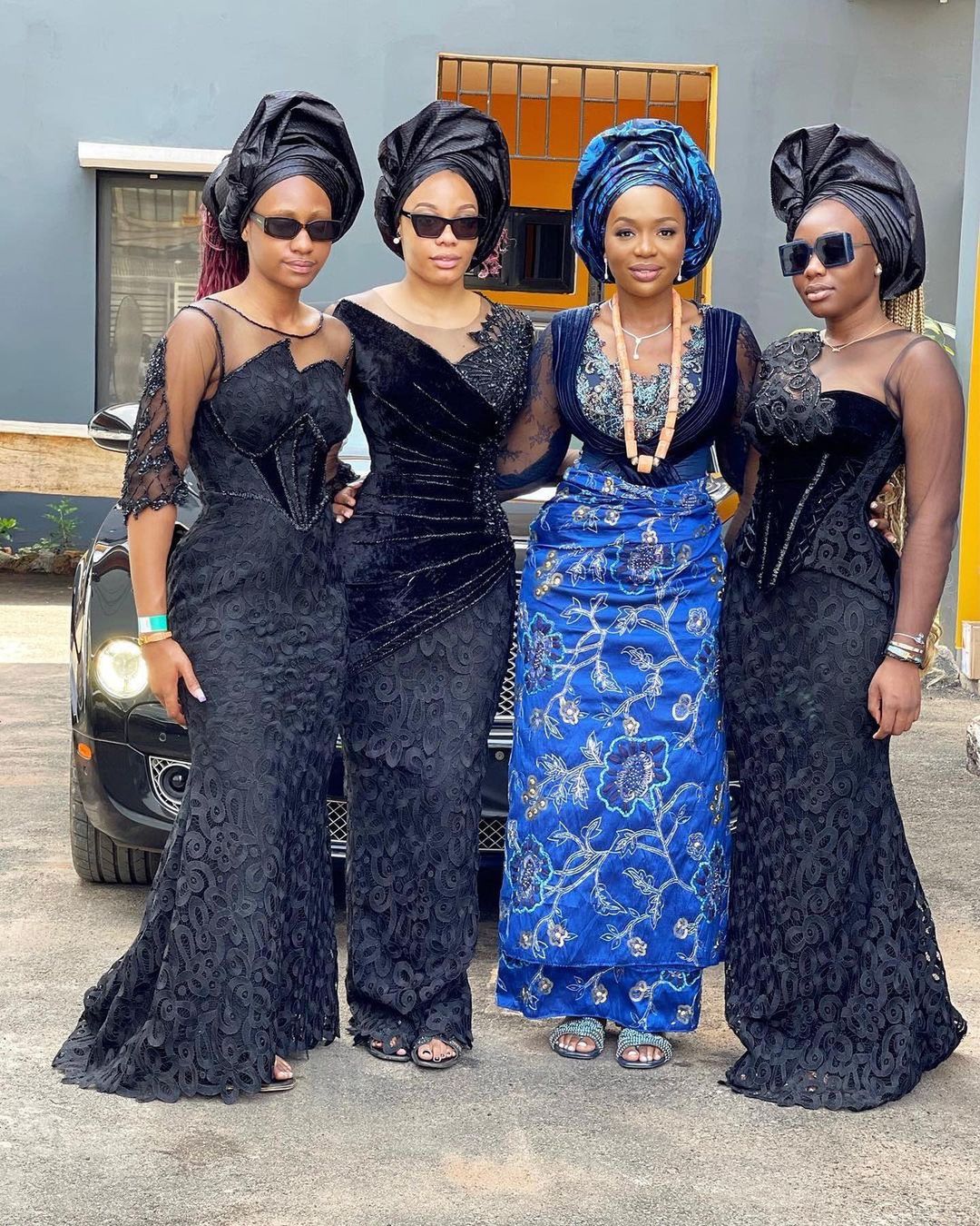 Stunning Aso Ebi Gowns Styles 2022 For Ladies 8