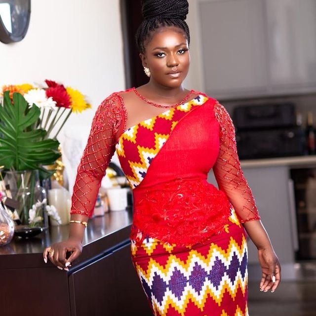  Latest Kente Styles 2022 For African Wedding  18