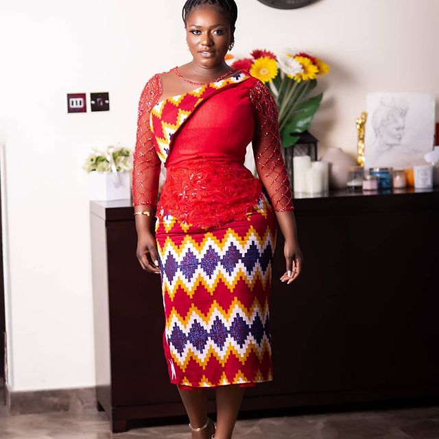  Latest Kente Styles 2022 For African Wedding  21