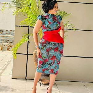 Trendy Ankara Gowns Styles 2022 for Ladies 11