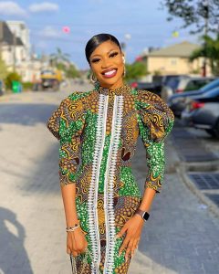 Trendy Ankara Gowns Styles 2022 for Ladies 10