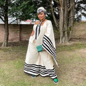Beautiful Traditional Xhosa Dresses Wedding 2022