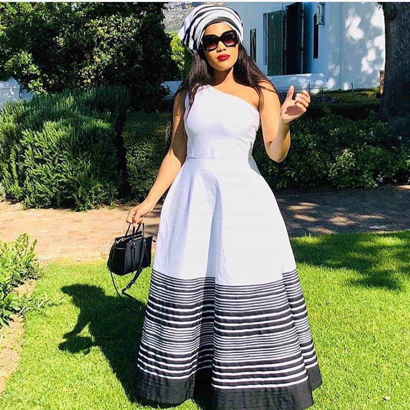 Stunning Xhosa Traditional Dresses For Couples 2023