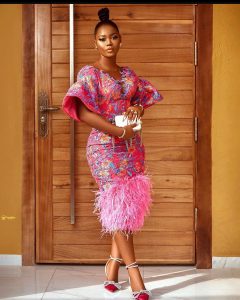 Stunning Aso Ebi Styles For African Women 2023 4