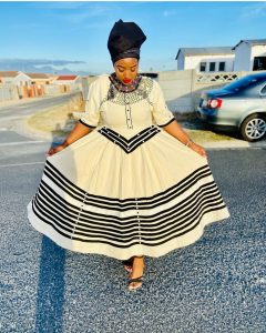 Gorgeous Xhosa Traditional Dresses For African Women  10