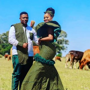 Wonderful Shweshwe Traditional Dresses For Makoti 2023 18