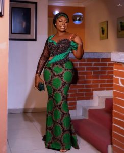 Amazing Ankara Dresses Gown Styles 2023 For Ladies 10