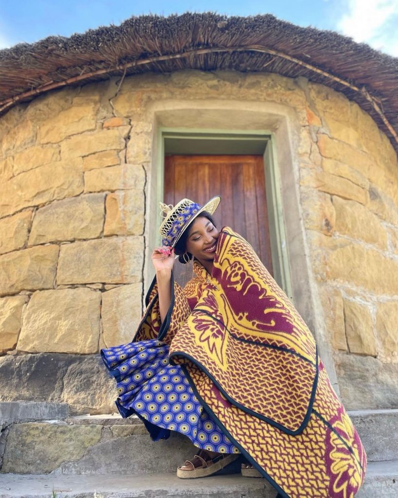 How Tswana traditional dresses are worn and accessorized 13