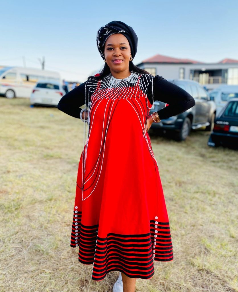 The Role of Beadwork in Xhosa Traditional Attire 2024