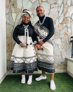 The Role of Beadwork in Xhosa Traditional Attire 2024 10