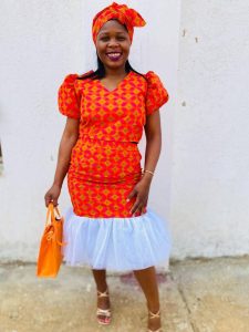 Looka At the Beauty of Traditional Shweshwe Dresses for Makoti