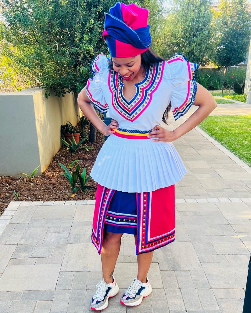 Traditional dresses for pedi sale