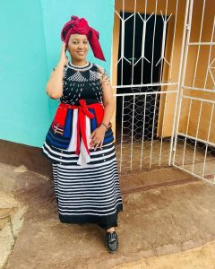 Gorgeous Xhosa Traditional Dresses for South Africans Ladies 13