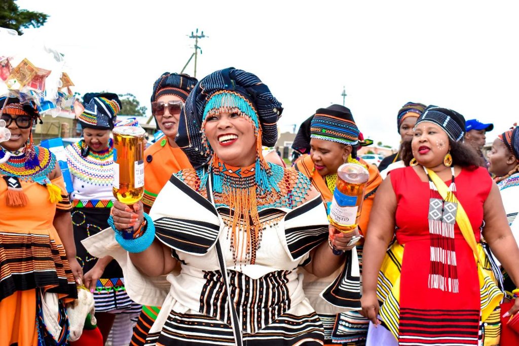 Learn About the Evolution of Xhosa Traditional Attire in 2024