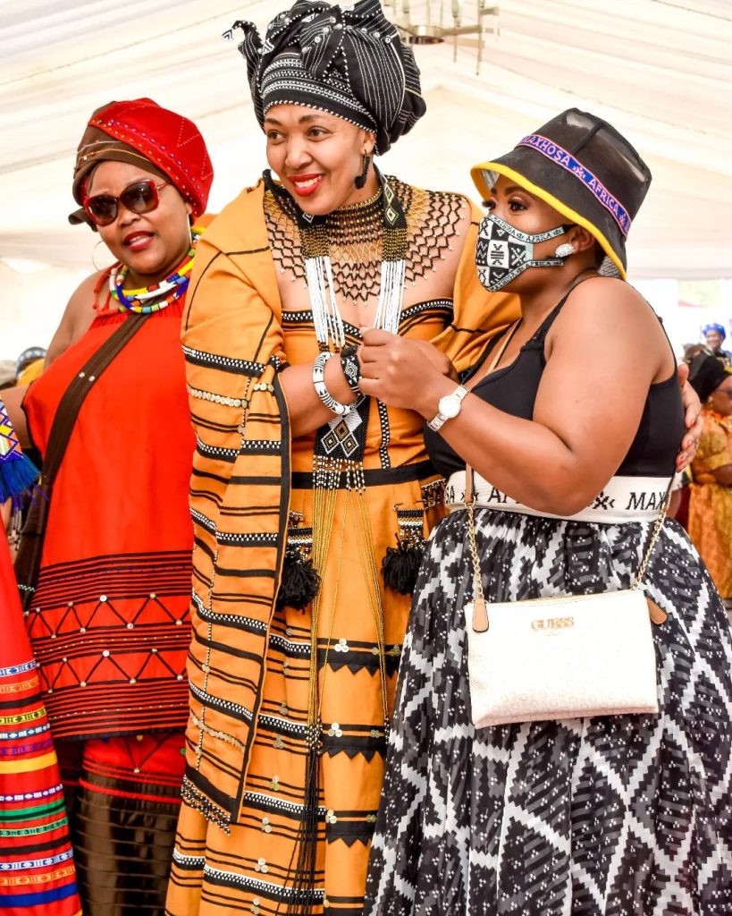 Modern Reinterpretations of Xhosa Traditional Attire in 2024