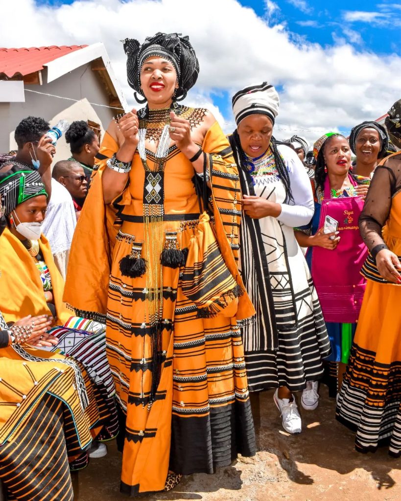 Modern Reinterpretations of Xhosa Traditional Attire in 2024