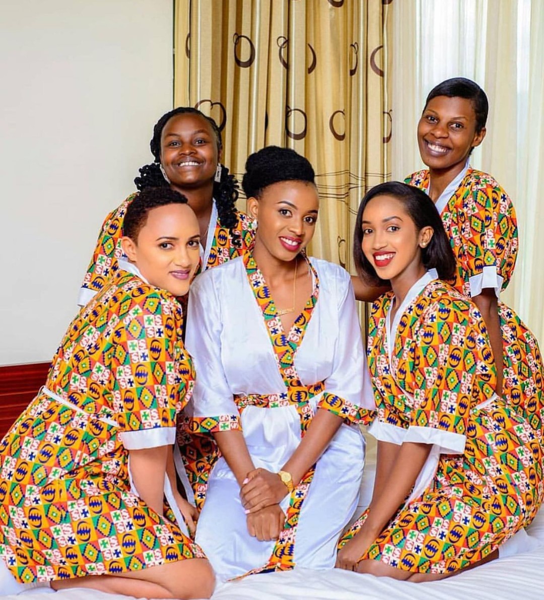 Stunning African Fashion: Explore 2024 Amazing Mishono ya Vitenge 21