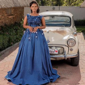 Traditional Shweshwe Dresses for Makoti: A Timeless Fashion Statement 13