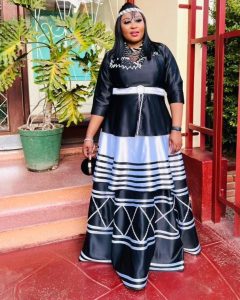 Beautiful Xhosa Traditional Dresses for South African Ladies