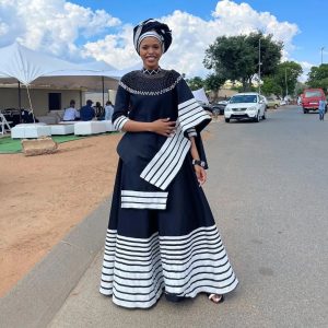 Beautiful Xhosa Traditional Dresses for South African Ladies