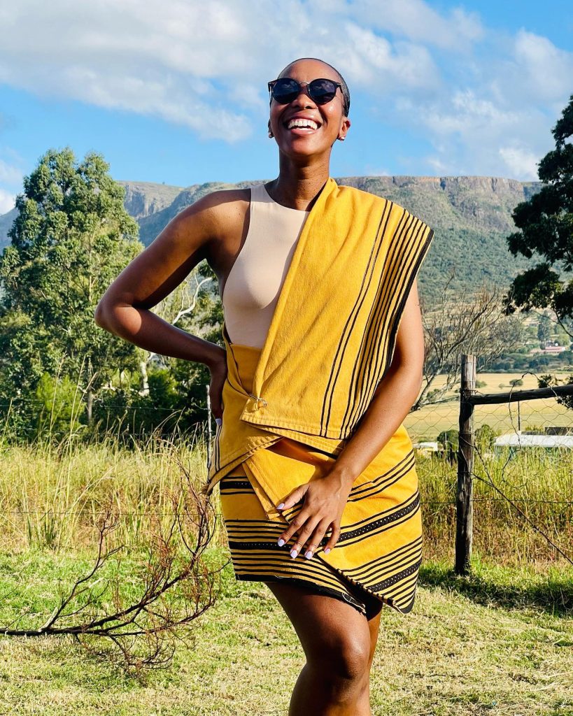 Top Ten Xhosa Traditional Dresses Fashion For Beautiful Women