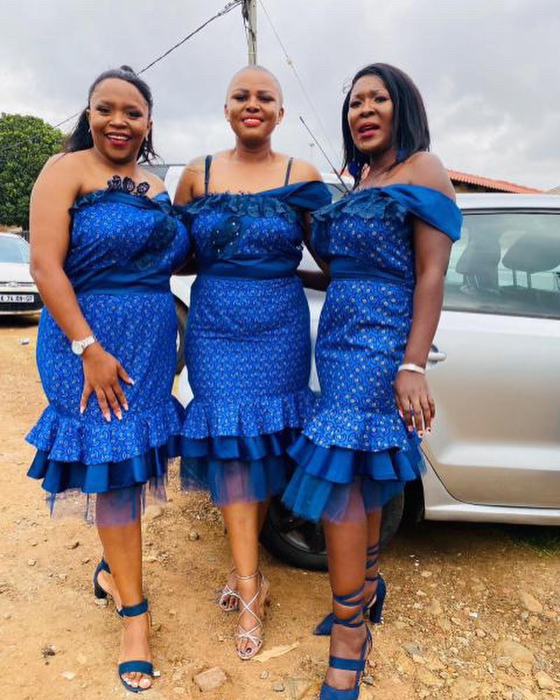 Embrace the Beauty of African Fashion: Shweshwe Dresses for Every Occasion 22
