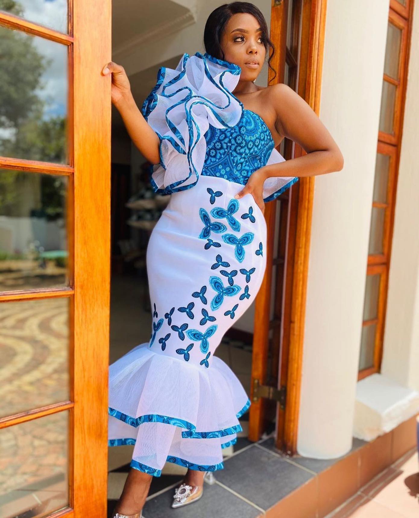 Unique Shweshwe Traditional Dresses For Makoti Wedding 2024 13