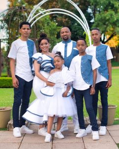 Charming Tswana Traditional Dresses For Wedding Party 2024