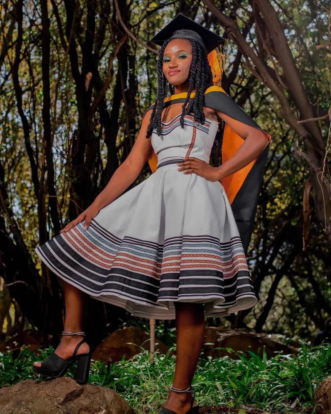 Discover the Vibrant Colors and Patterns of Xhosa Traditional Attire 23
