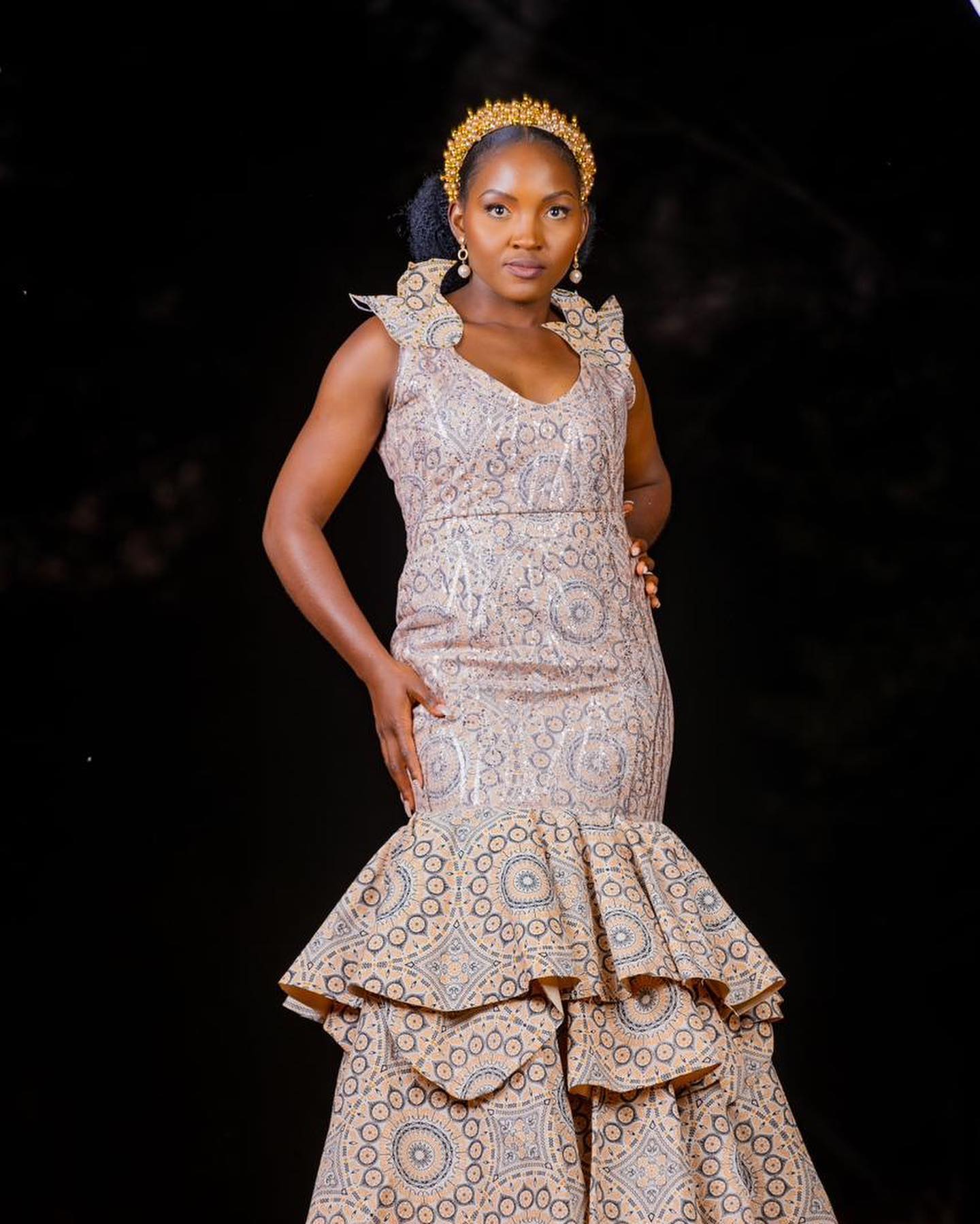 Beautiful and Chic Shweshwe Traditional Dresses For Makoti 2024 25